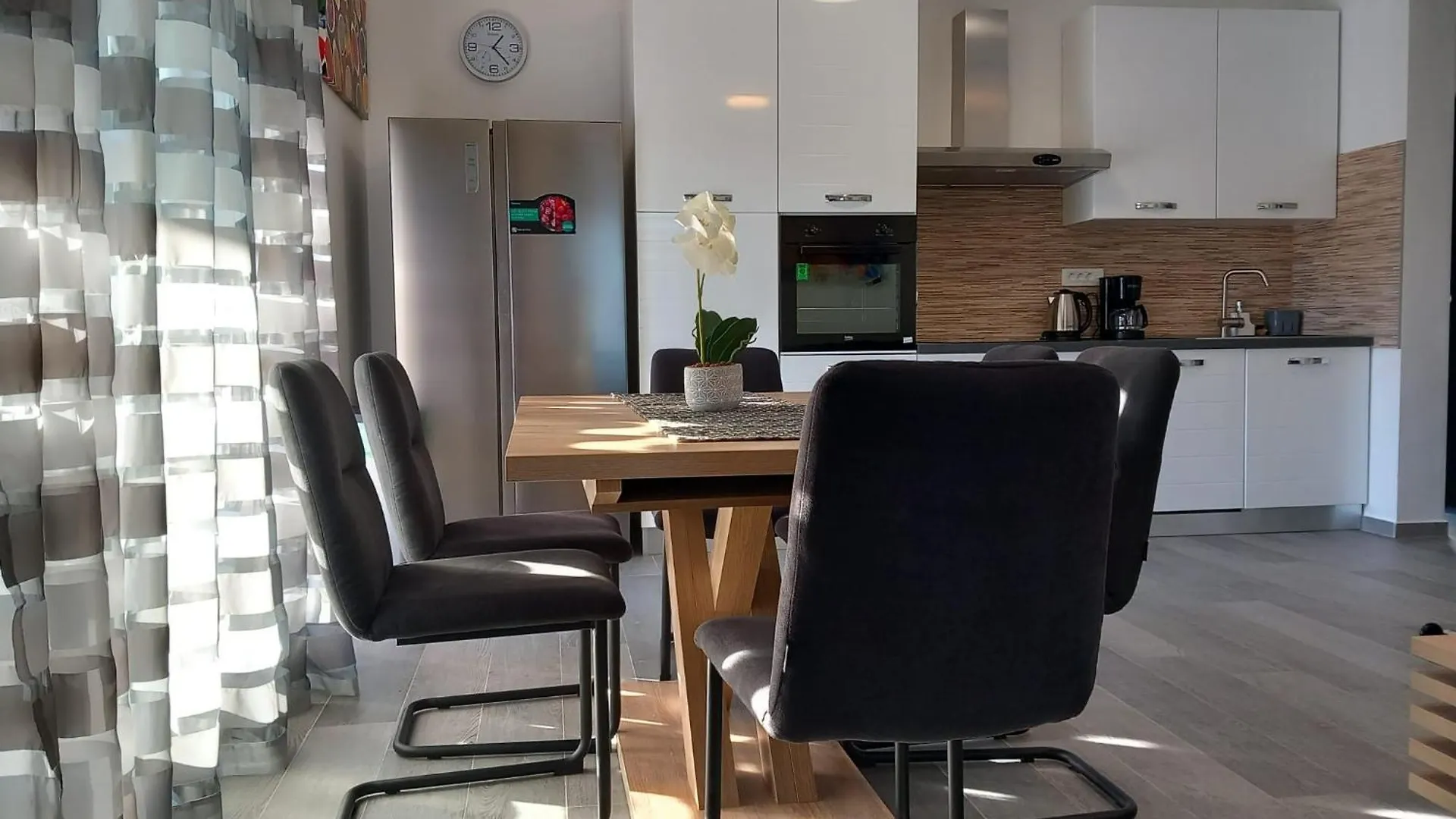 Seaside Family Friendly House With A Swimming Pool Privlaka, Zadar - 23159 빌라 크로아티아